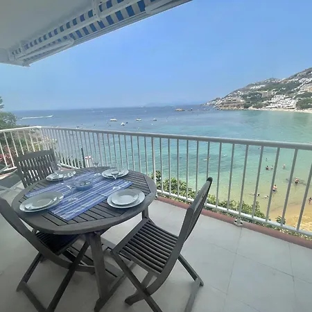 Vinci Almadraba Apartment